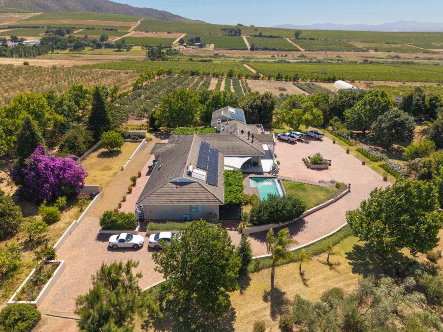 5 Bedroom Property for Sale in Stellenbosch Farms Western Cape